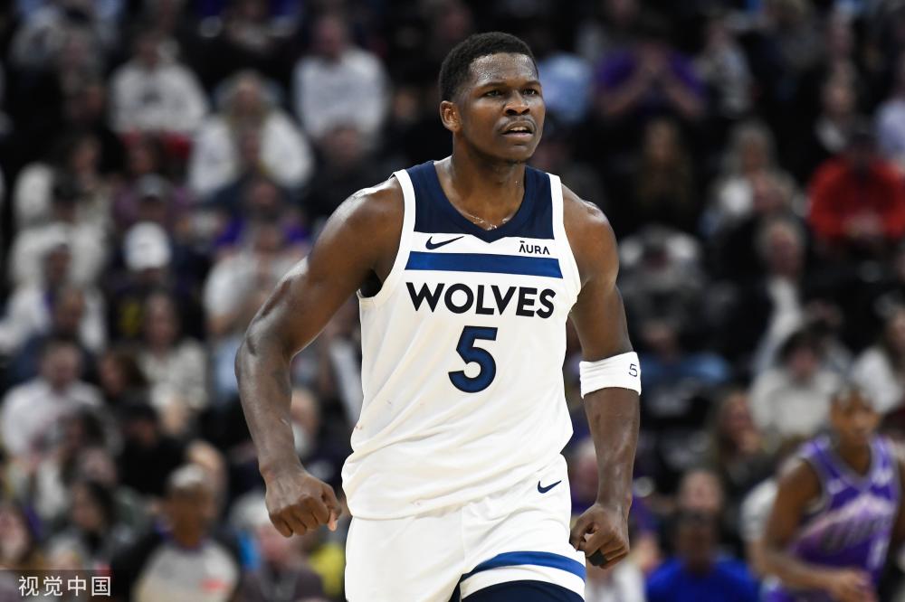 这支巴萨正 这支巴萨正